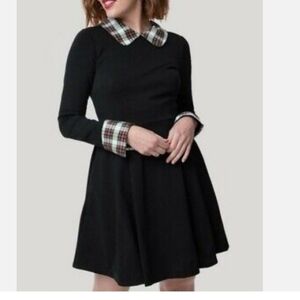Smak Parlor black & plaid fit & flair long sleeve dress size L